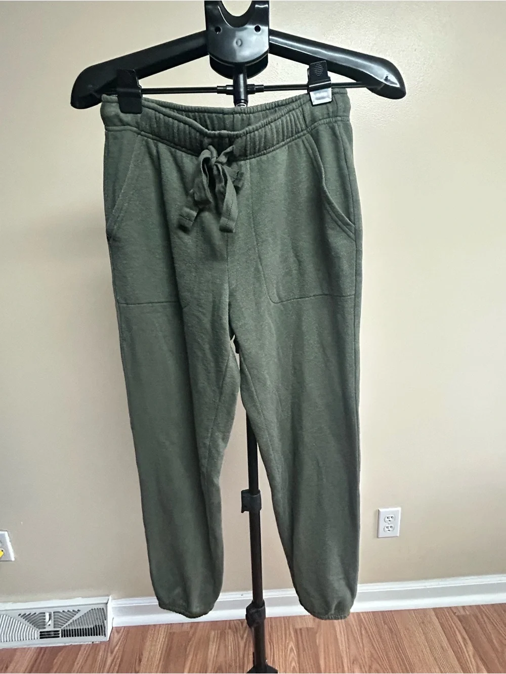Aerie Olive Green Lounge Joggers Women's Size Small Drawstring Pocket Sweatpants - Picture 3 of 11